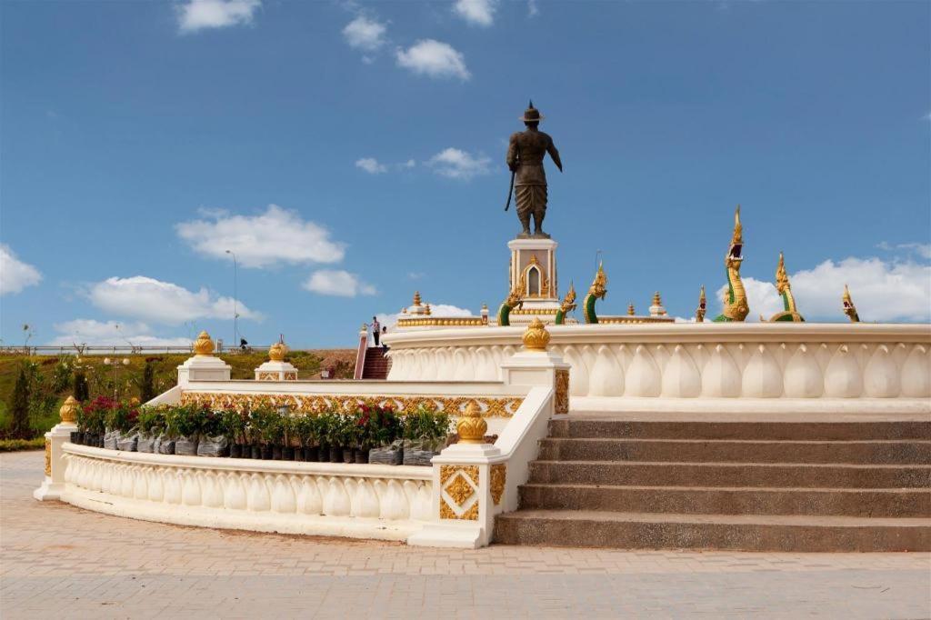 San Jiang Grand Hotel Viêng Chăn Ngoại thất bức ảnh