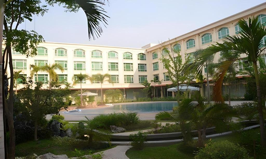 San Jiang Grand Hotel Viêng Chăn Ngoại thất bức ảnh