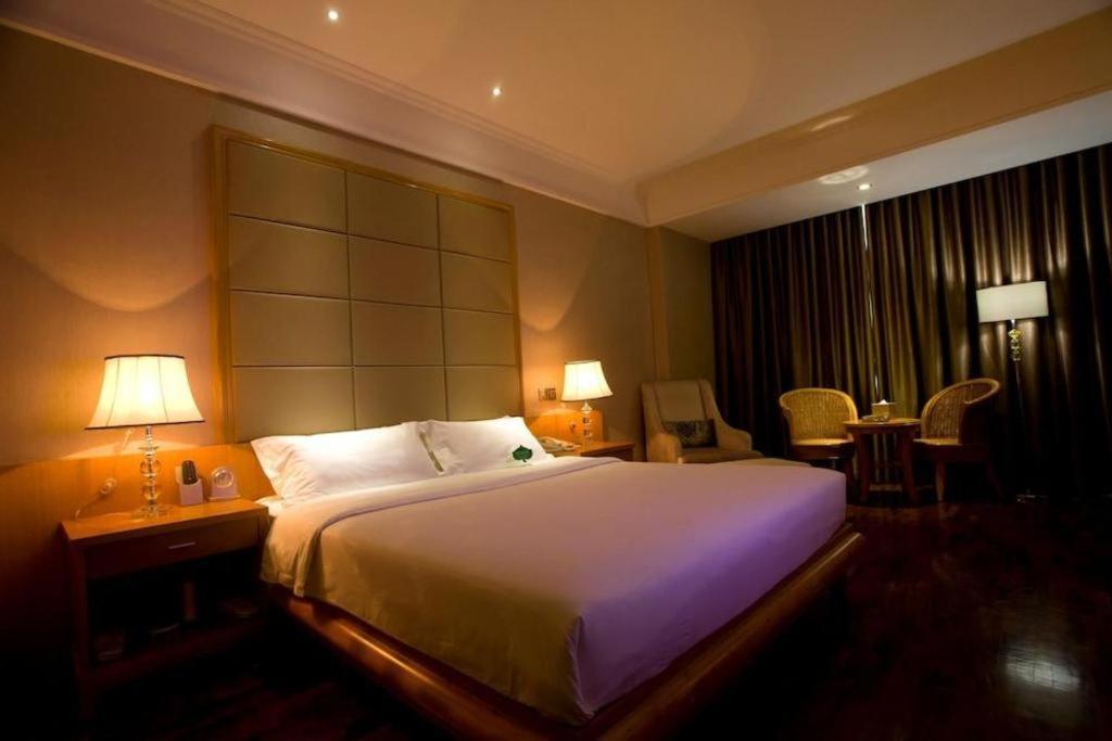 San Jiang Grand Hotel Viêng Chăn Ngoại thất bức ảnh