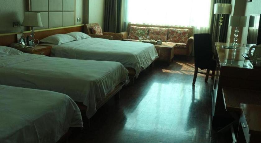 San Jiang Grand Hotel Viêng Chăn Ngoại thất bức ảnh