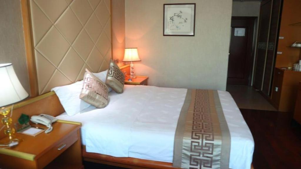 San Jiang Grand Hotel Viêng Chăn Ngoại thất bức ảnh